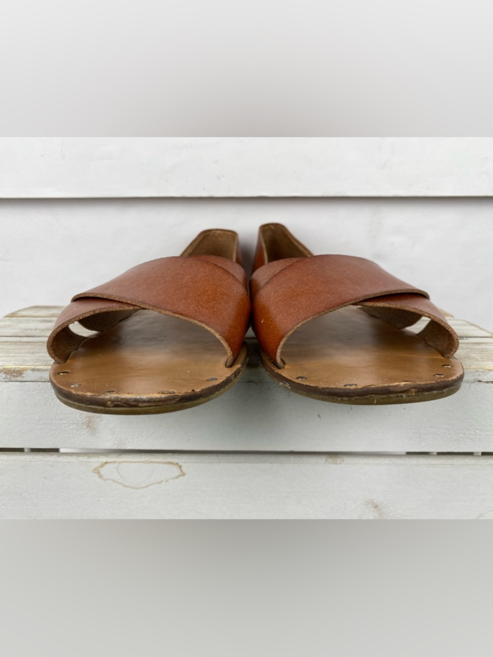 Cynthia Rowley Fiona brown cross-strap studded sandals women’s size 10. - Picture 7 of 11
